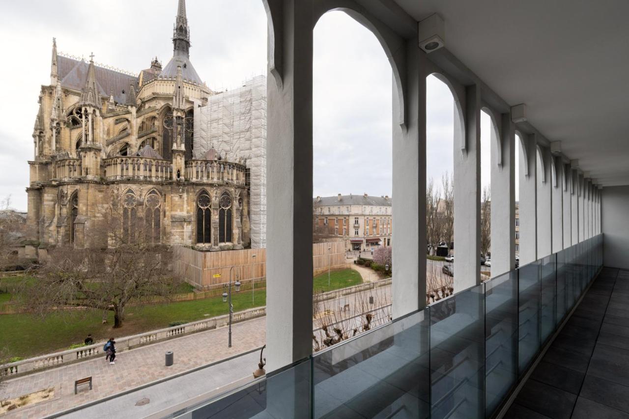 Les Suites 7 Anges - Parking, Vue Cathedrale & Centre Historique 兰斯 外观 照片