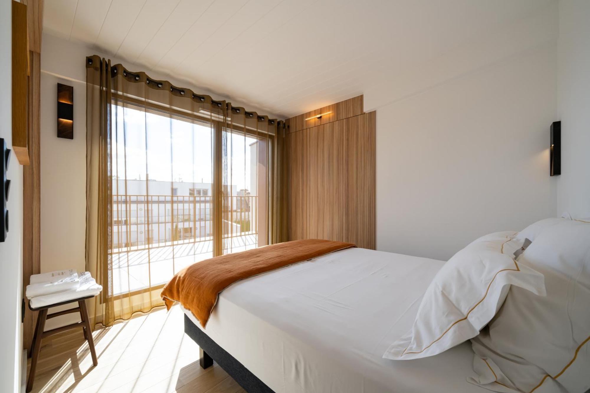 Les Suites 7 Anges - Parking, Vue Cathedrale & Centre Historique 兰斯 外观 照片